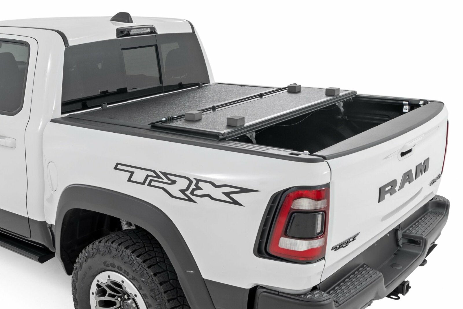 Hard Low Profile Cover 6'4" No Rambox Ram 1500 19-25/TRX 21-23