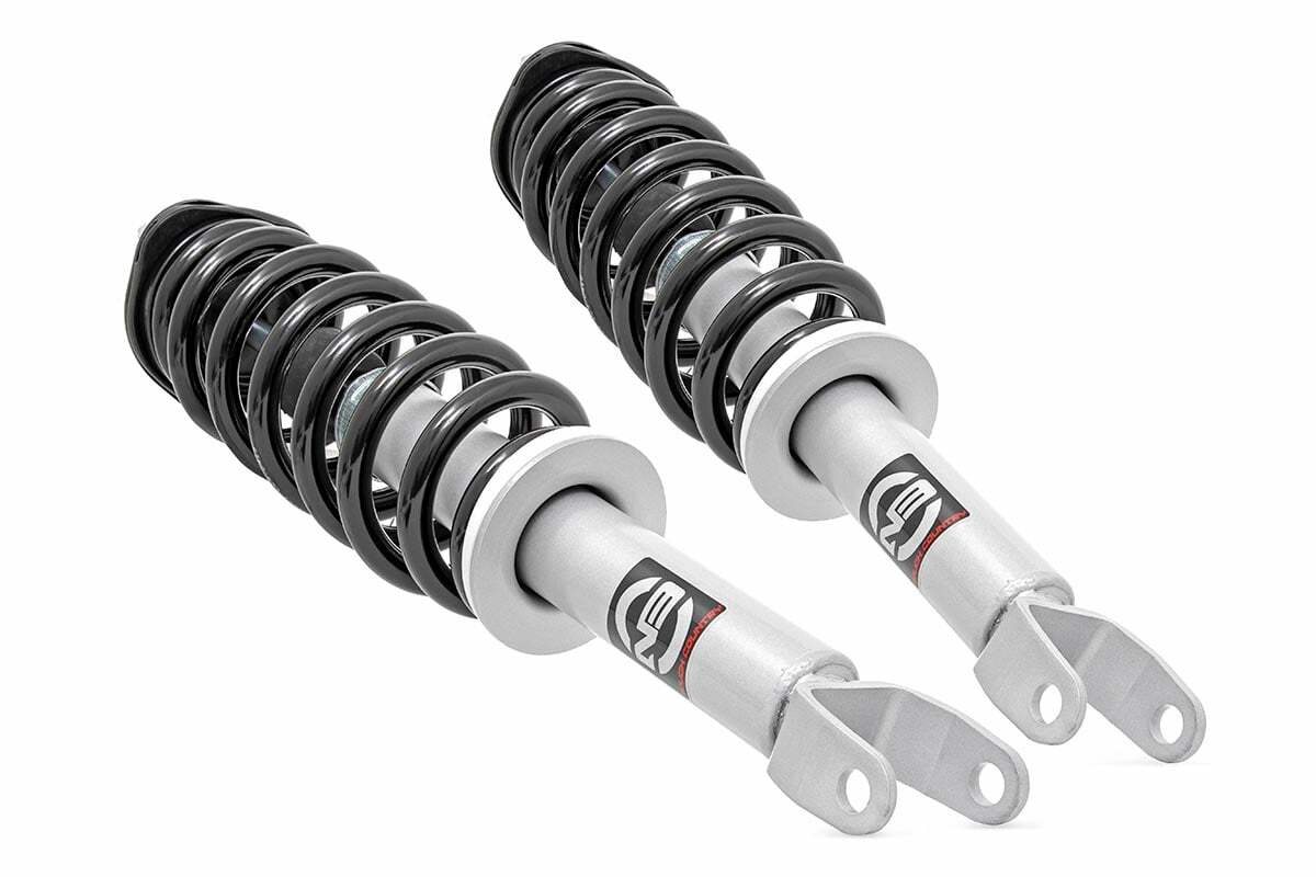 Rough Country 2.5in Dodge Front Leveling Struts 09-11 Ram 1500 4WD 501025