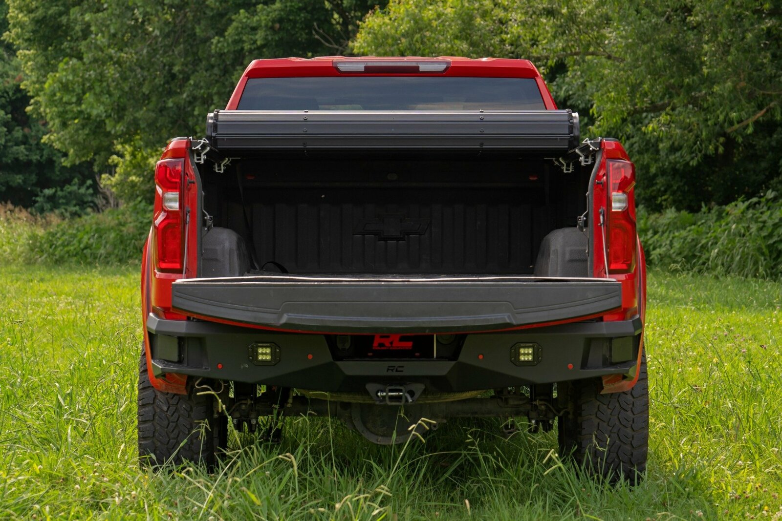 Rough Country Hard Roll Up Cover 5'10" Bed Chevy/GMC 1500 19-25 50120580