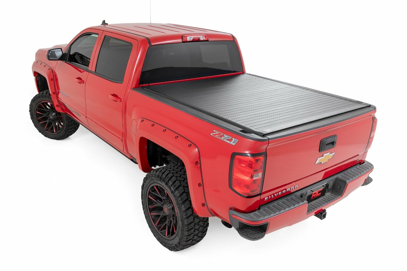 Rough Country Hard Roll Up Bed Cover | 5'9" Bed | Chevy/GMC 1500 14-18 & Classic -3