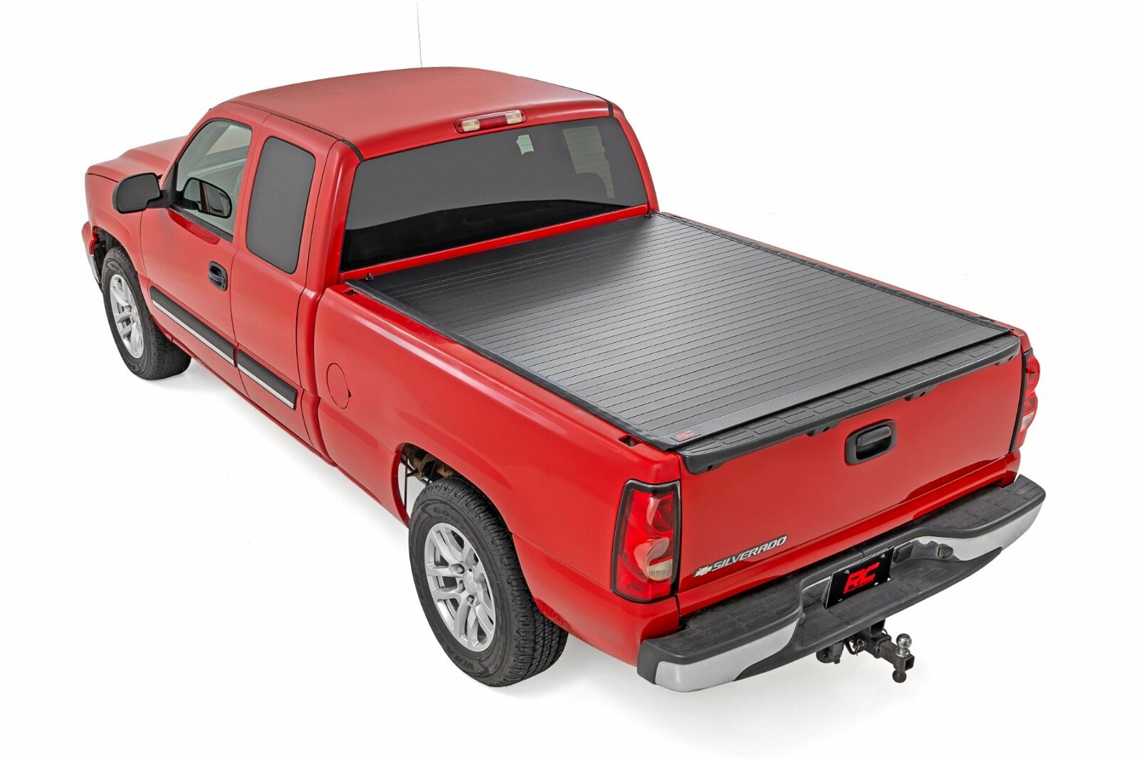 Rough Country Hard Roll Up Cover | 6'7" Bed | Chevy/GMC 1500 (1999-2006) -3