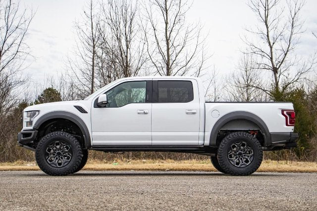 Rough Country Suspension Lift Kit for Ford F-150 Raptor 4.5in 2019-2020 51800