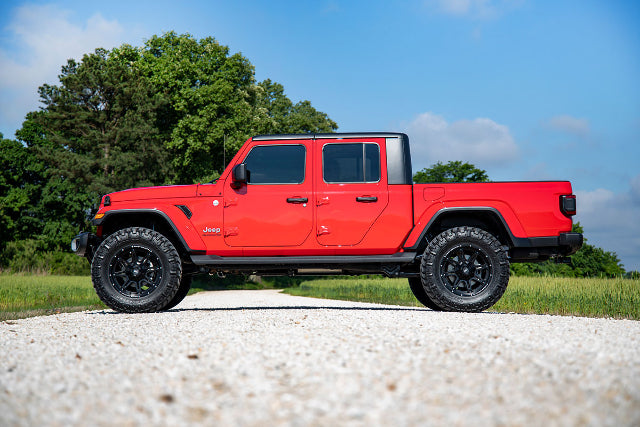Rough Country 3.5 Inch Lift Kit Spacers for Jeep Gladiator JT 4wd 20-25 63730