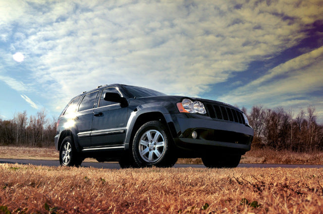 Rough Country 2" Lift Kit For Jeep Grand Cherokee WK/Commander XK