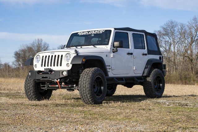 Rough Country 3.25" Suspension Lift Kit M1 For Jeep Wrangler JK 07-18 66940