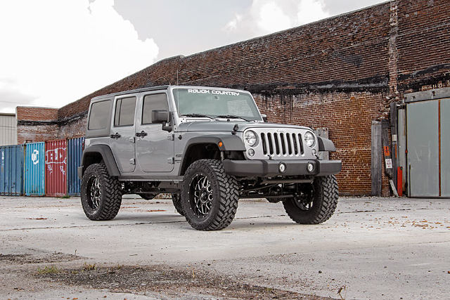 Rough Country 4in Suspension Lift Kit For Jeep 07-18 Wrangler JK Unlimited 68130