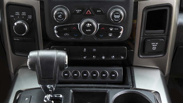 MLC-6 Muliple Light Controller Universal - 70955