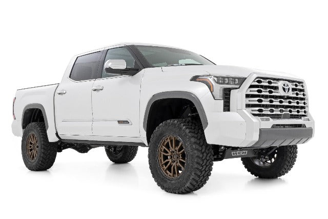 Rough Country 6 Inch Lift Kit OE Air Ride for Toyota Tundra 4wd 2022-2025 71800