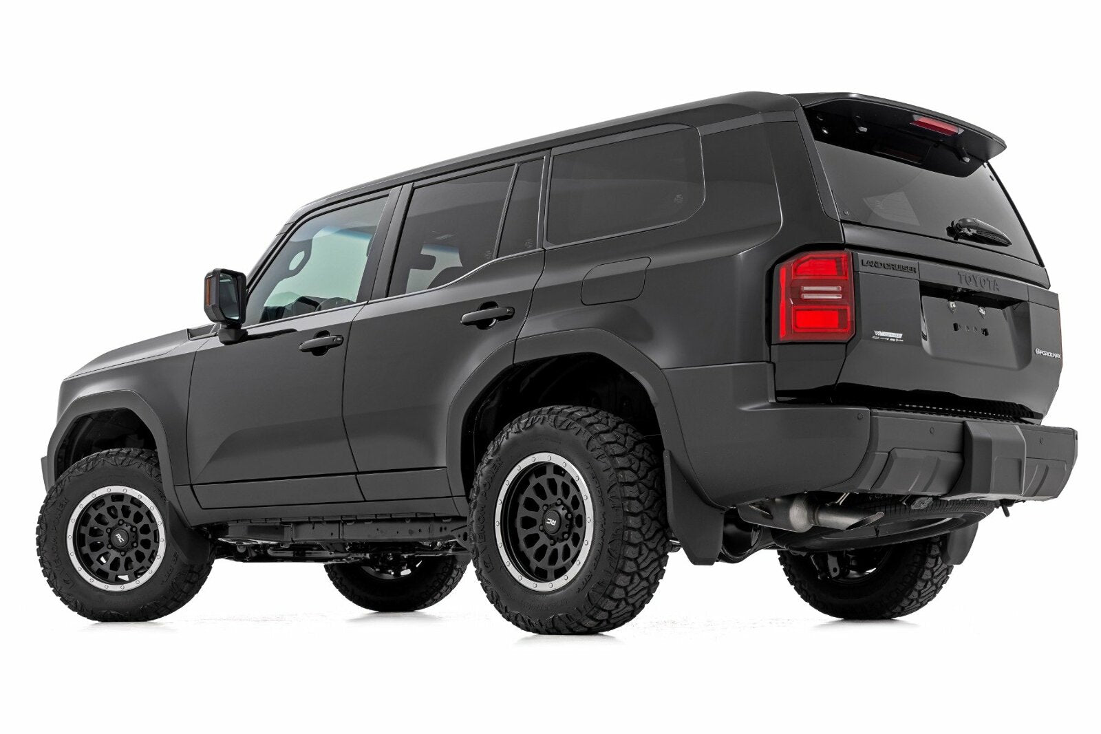 Rough Country 1.5" Leveling Kit Toyota Land Cruiser 4WD 2024 72900_A