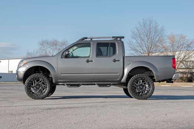 Rough Country 6in Suspension Lift Kit For Nissan 05-21 Frontier