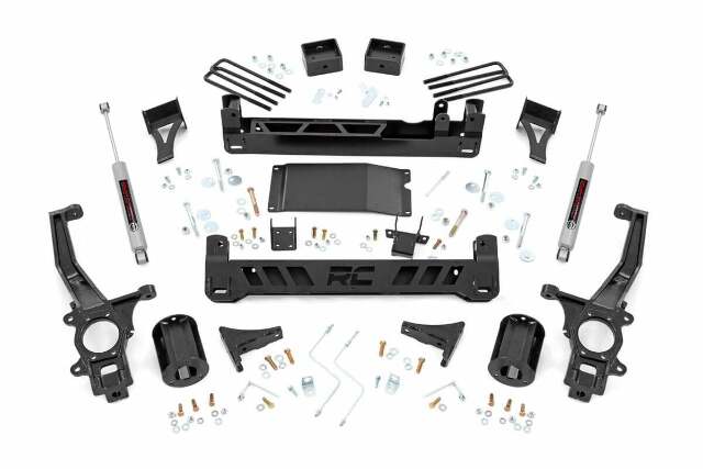 Rough Country 6in Suspension Lift Kit For Nissan 05-21 Frontier