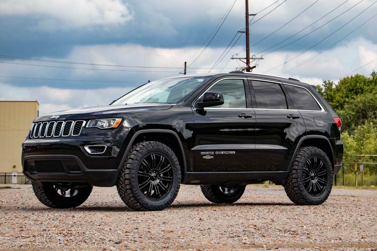 Rough Country for Jeep 2.5in Coil Spring Lift Kit 16-20 Grand Cherokee WK2
