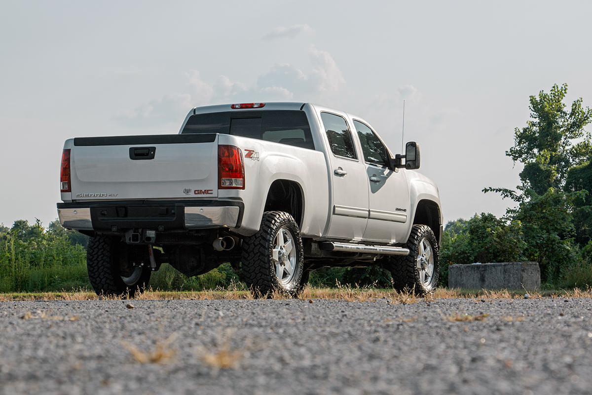 Rough Country Chevy GMC 2500HD/3500HD 3.5" Susp Lift Kit w/Shocks 11-19 -4