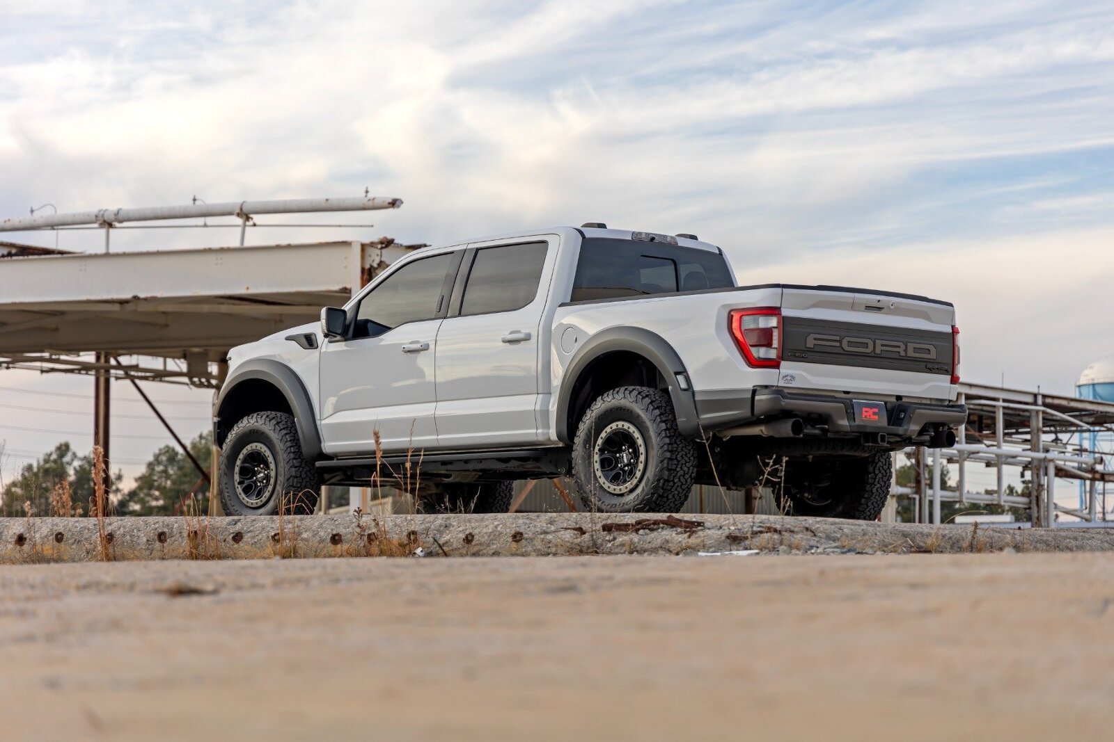 Rough Country 2.25" Coil Spring Lift Kit | for Ford F-150 Raptor 4WD (2021-2025) 9979