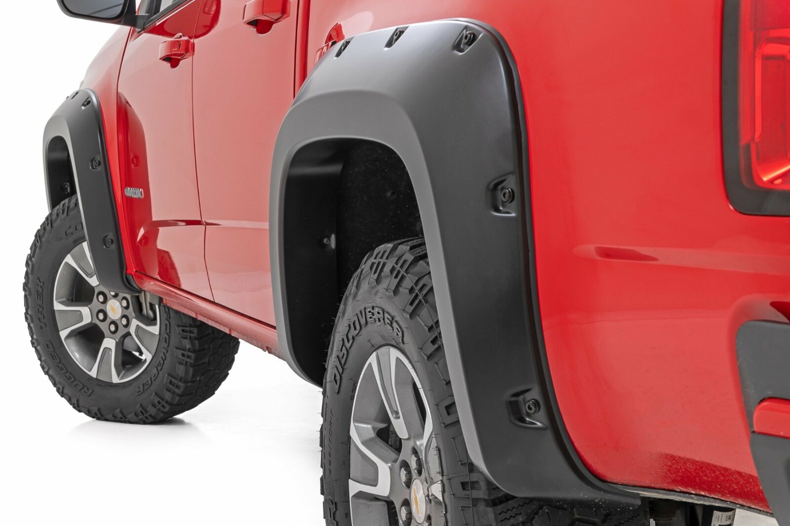 Rough Country Pocket Fender Flares 5' Bed Chevy Colorado 2WD/4WD 15-22 F-C11511A