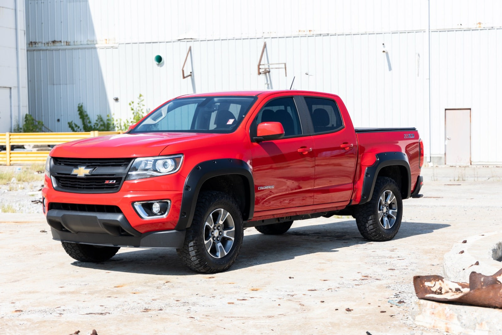 Rough Country Pocket Fender Flares 5' Bed Chevy Colorado 2WD/4WD 15-22 F-C11511A