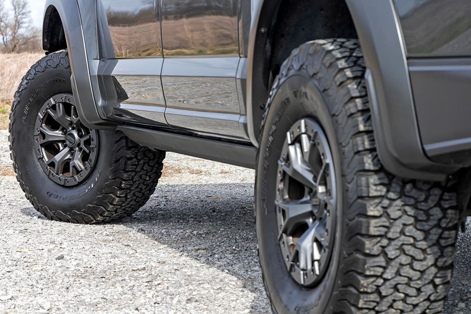 Rough Country Power Running boards for Ford Crew Cab F150 15-25 F250/F350 17-26 PSR71520