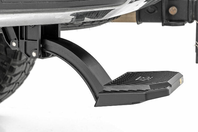 Retractable Bed Step Manual Pull Chevy/GMC 2500HD/3500HD 2020-2024 PW049802