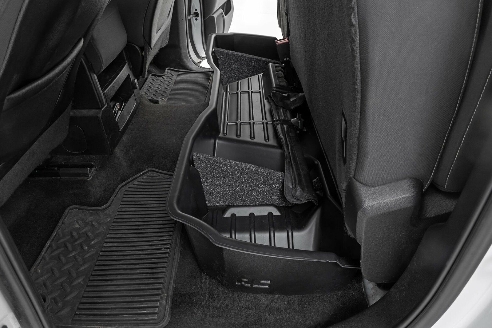 Under Seat Storage Double Cab Chevy/GMC 1500/2500 14-18 RC RC09041