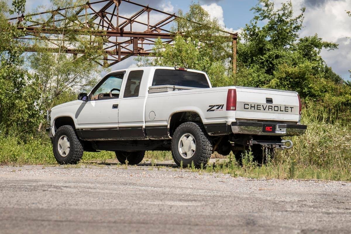 Rough Country 3in GM Body Lift Kit 88-94 Silverado/Sierra 1500/2500 703