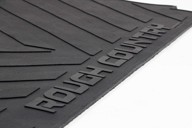 Rough Country GM Bed Mat RC Logos 07-18 1500 / 07-19 HD PU - 6' 6" Bed M670 RCM670