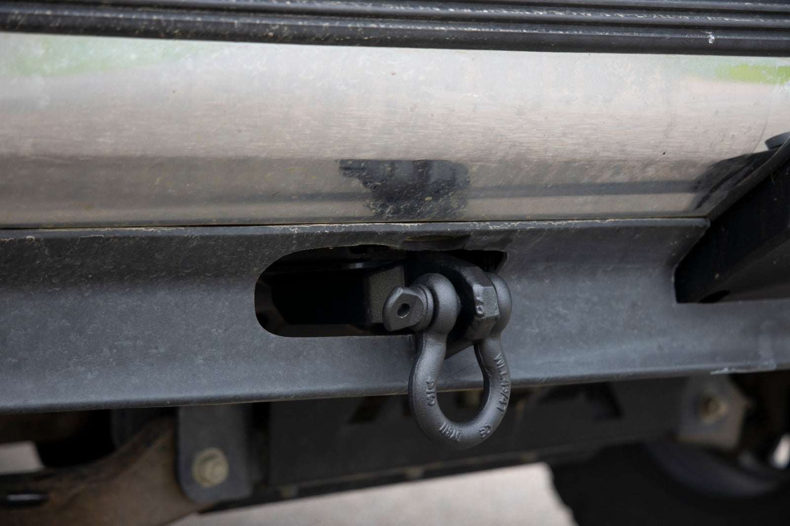 Rough Country GM Tow Hook to Shackle Conversion Kit-Mount Only 88-98 C1500 K1500 RS163