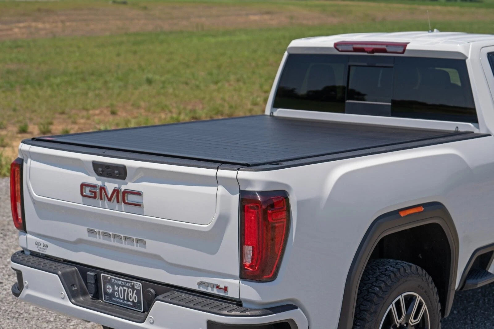 Rough Country Hard Roll Up 6'9" Bed Cover Chevy/GMC 2500HD/3500HD 20-26 50120651
