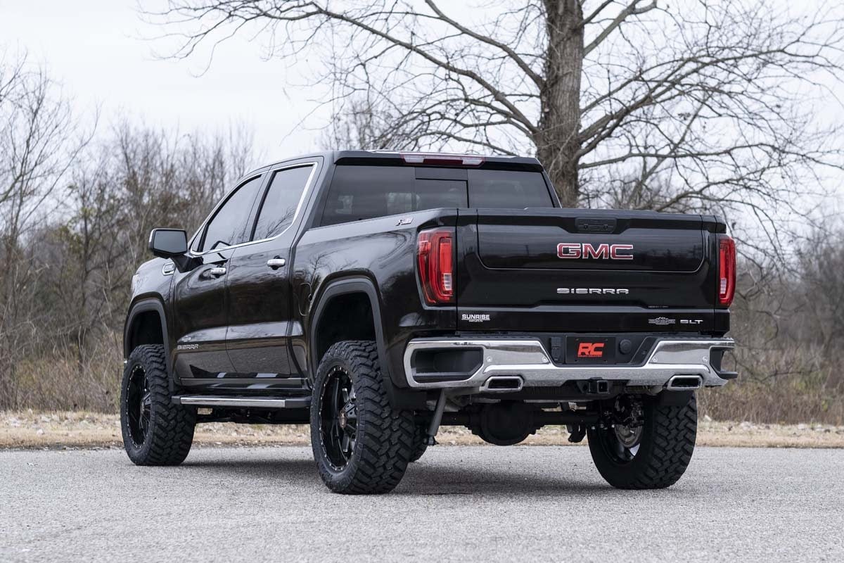 Rough Country 6" Lift Kit for GMC Sierra 1500 19-25 Mono Leaf Rear Vertex/V2 26657