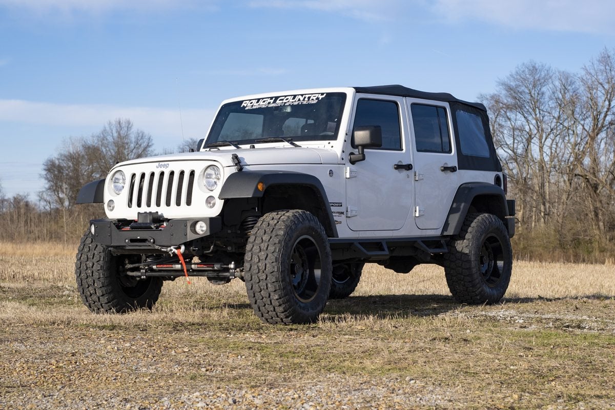 Rough Country 3.25" Suspension Lift Kit M1 For Jeep Wrangler JK 07-18 66940