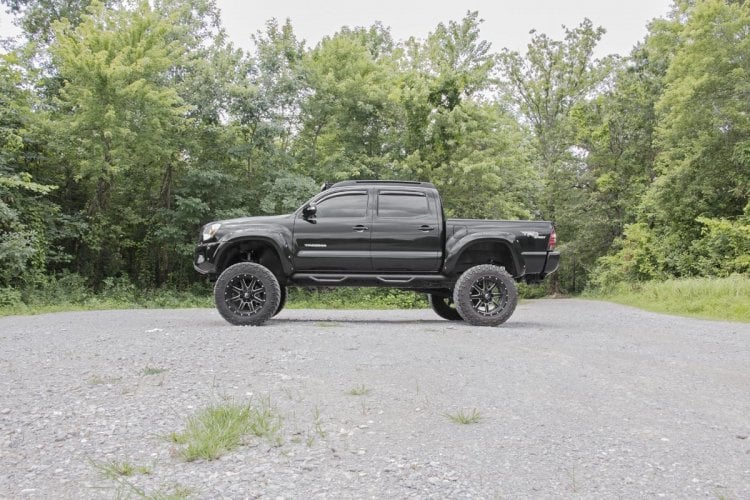 Rough Country 6" Lift Kit M1 for Toyota Tacoma 2005-2015 74740