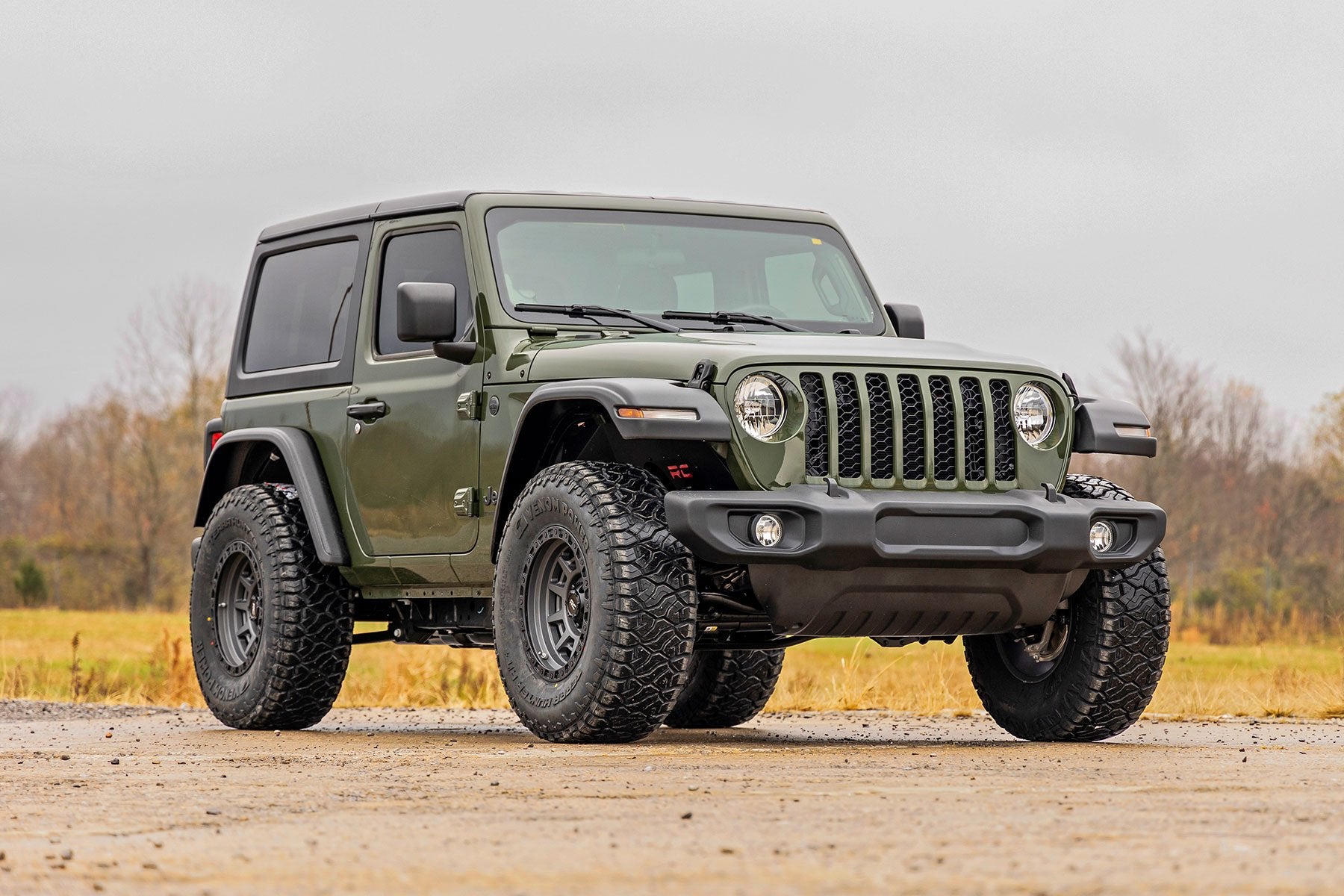 Rough Country 3.5" Lift Kit | C/A Drop | Front D/S | M1 | for Jeep Wrangler JL 4WD (2024-2025)
