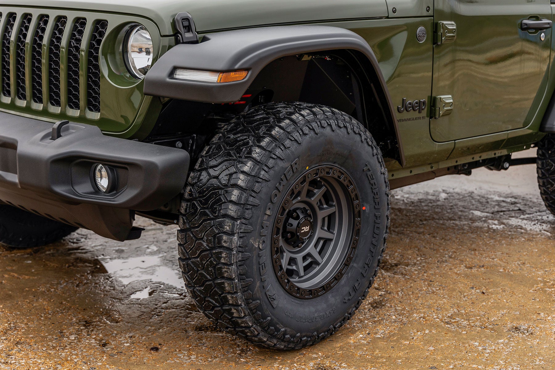 WF1 Fender Flares Jeep Wrangler Unlimited JLU 18-23 A-J01822