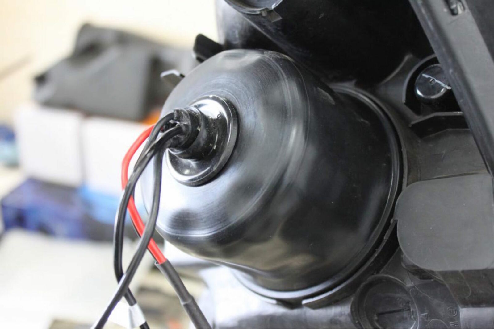 Morimoto Housing Cap 32mm Round -9