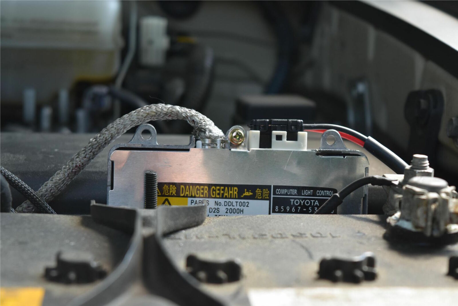 Morimoto Pigtail Denso D2 Ballast Input -6