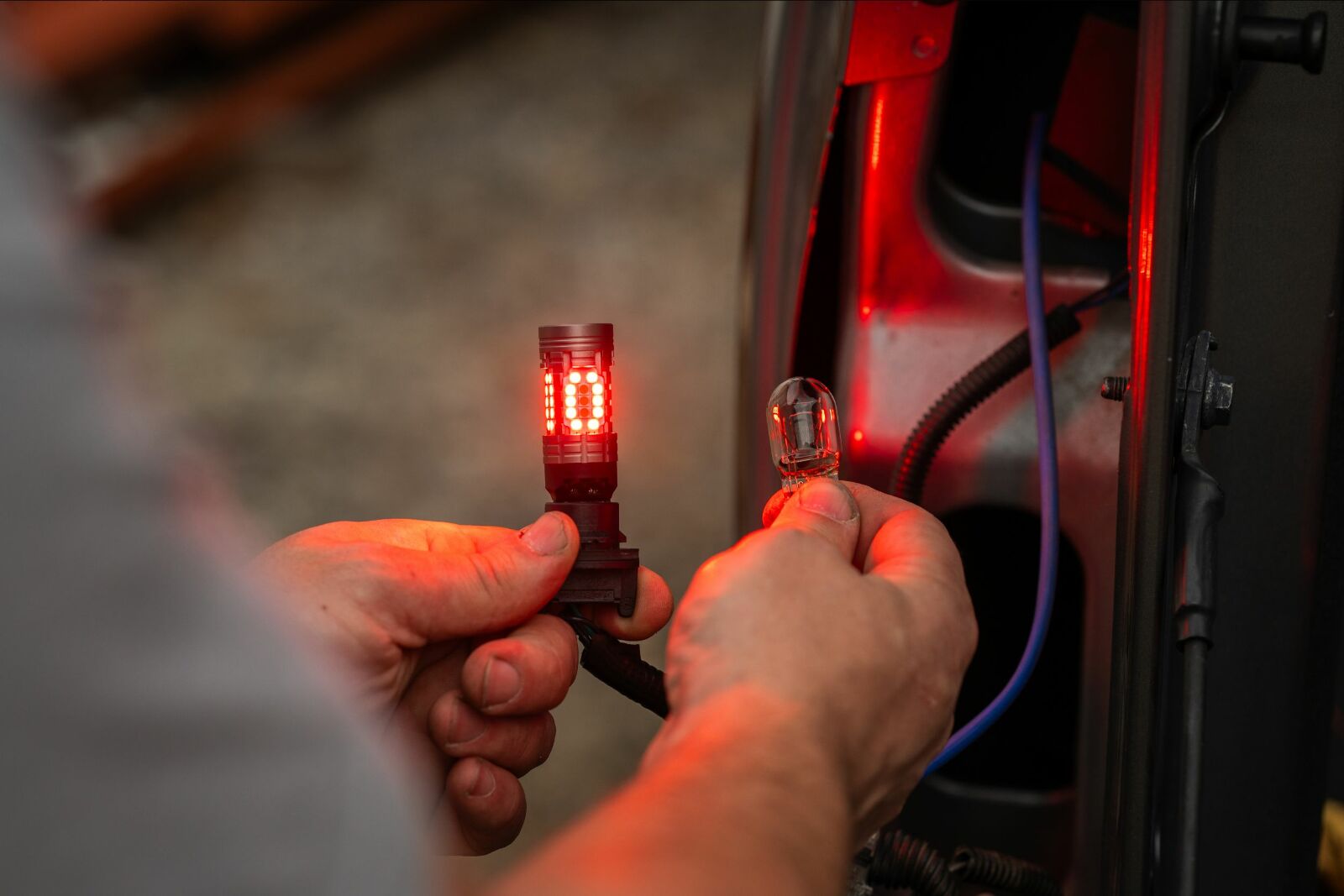 Morimoto Profile 1156 XB LED Bulbs (White, Set) -7