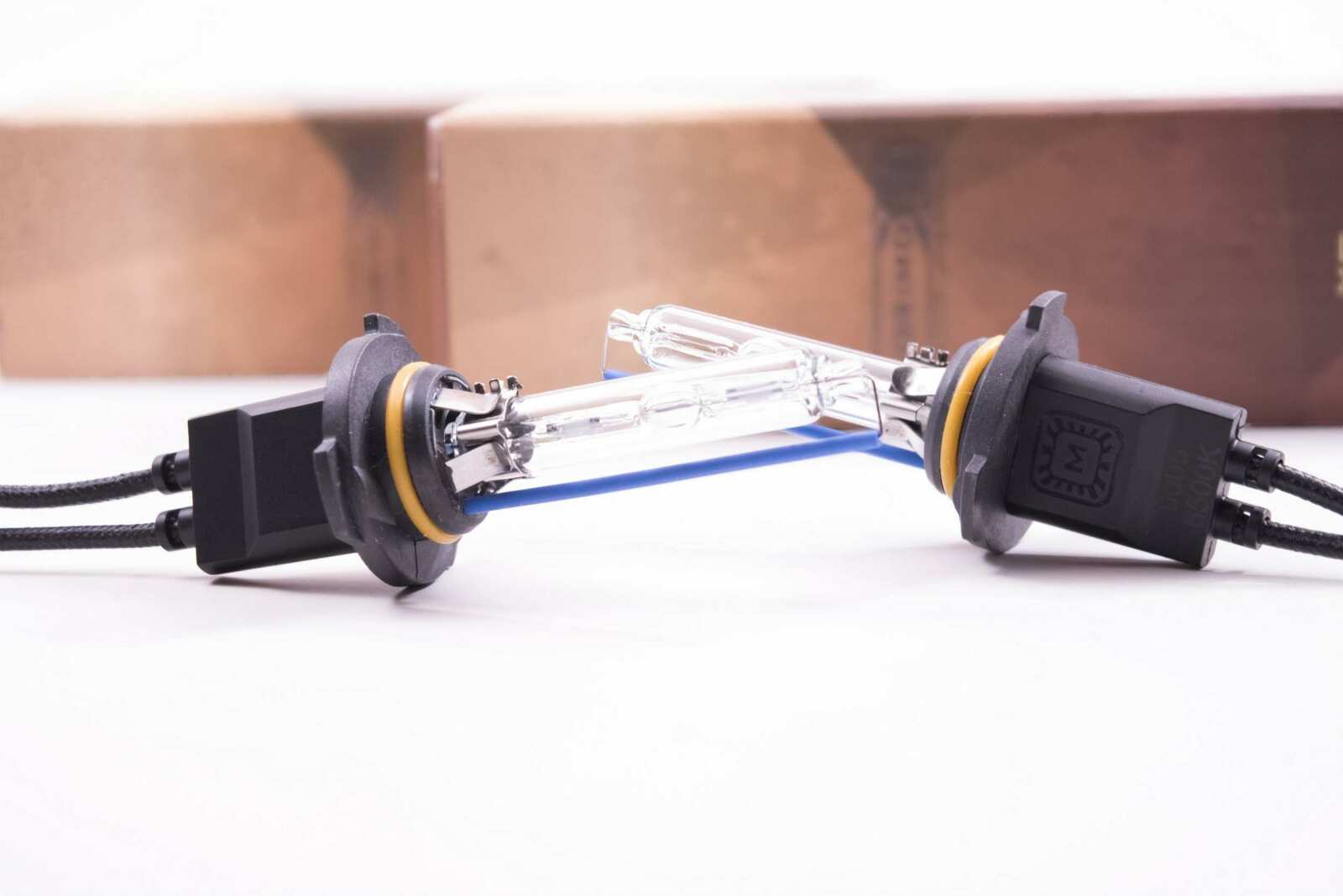 Morimoto 9005/H10/9145 XB 3000K HID Bulbs (Pair) -4