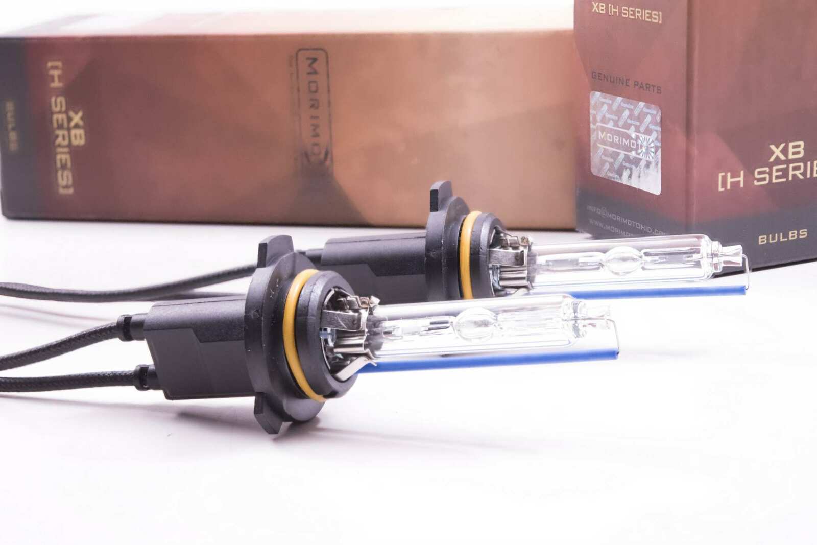 Morimoto 9006 XB 5000K HID Bulbs (Pair) -1
