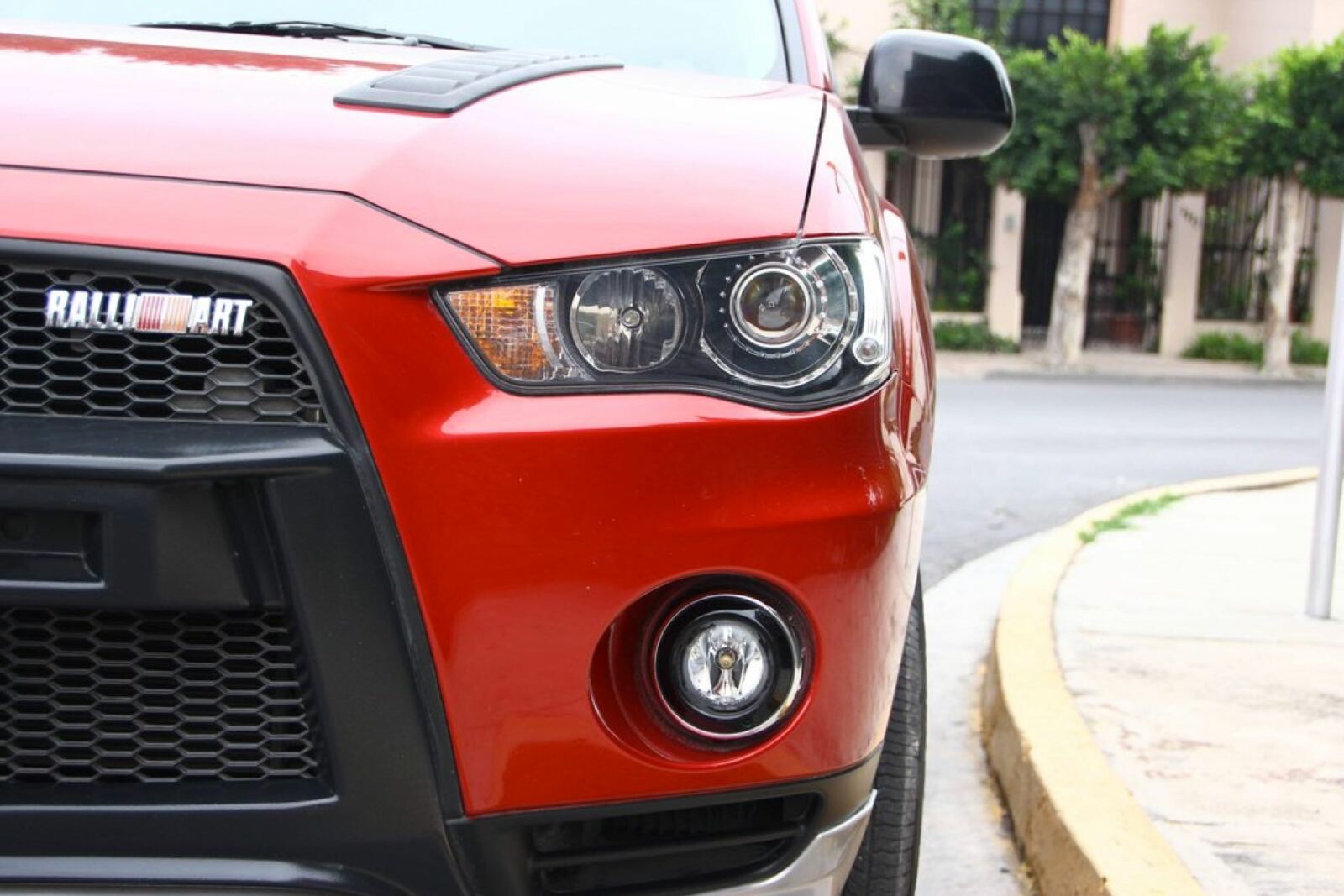 Morimoto E46-R Projector Shroud -10