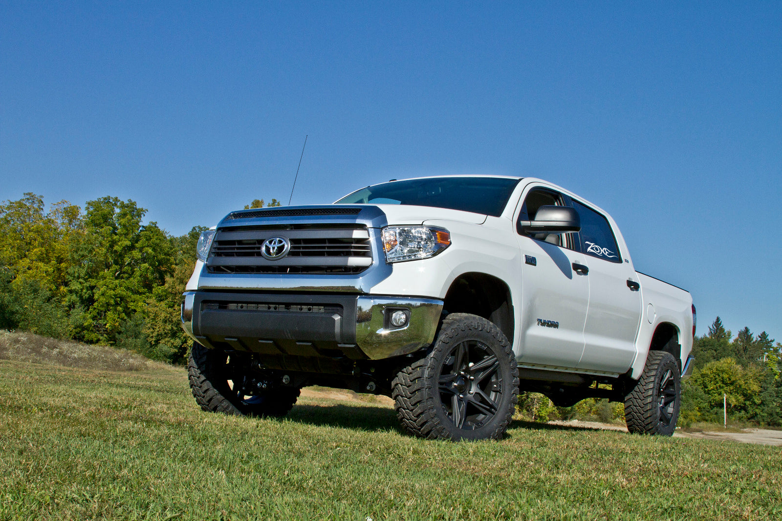 Zone Offroad 5" Suspension System for 2016-17 Toyota Tundra 4x4