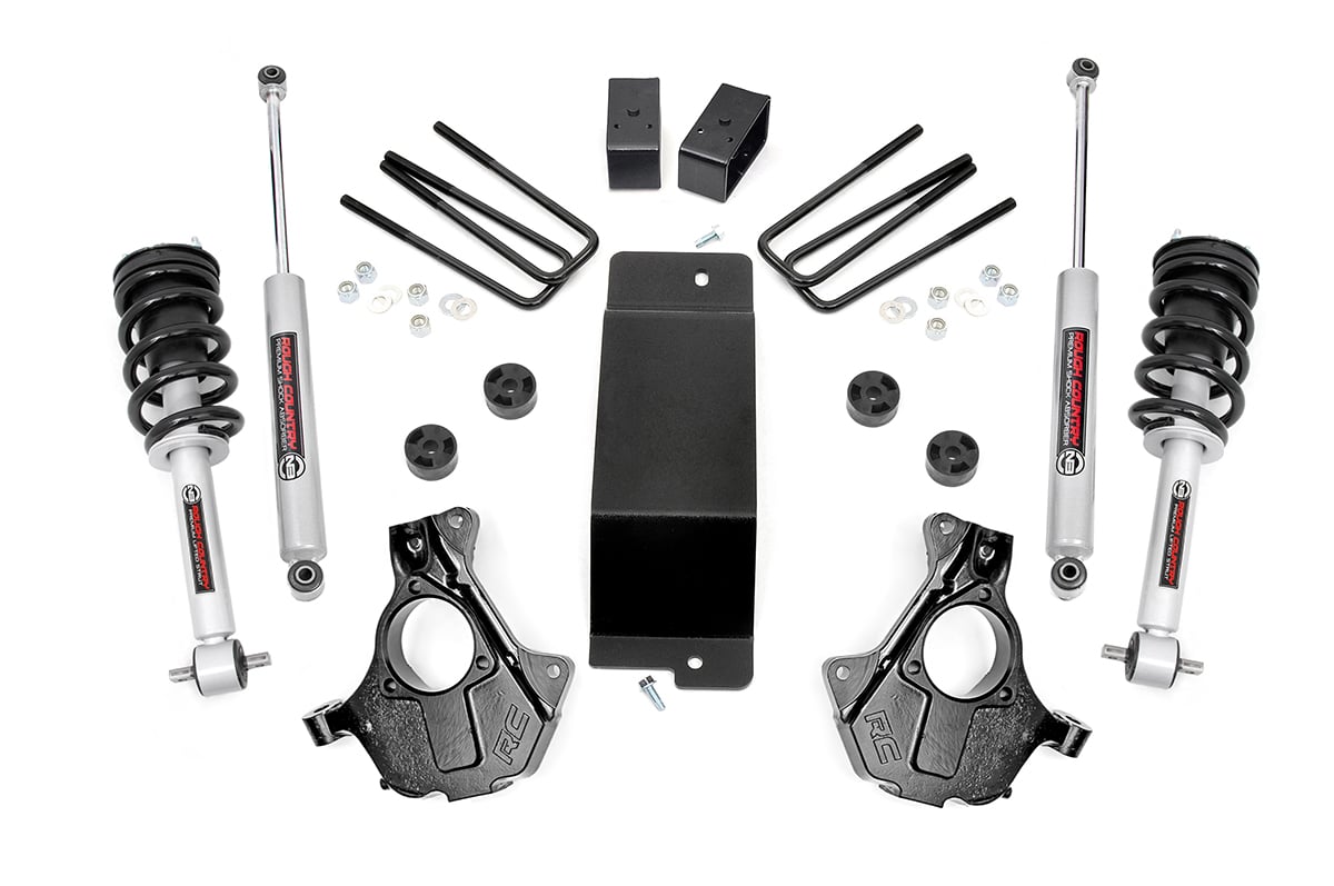Rough Country 3.5in GM Lift Knuckle Kit w/Struts 14-18 1500 PU 4wd Cast Steel 12432