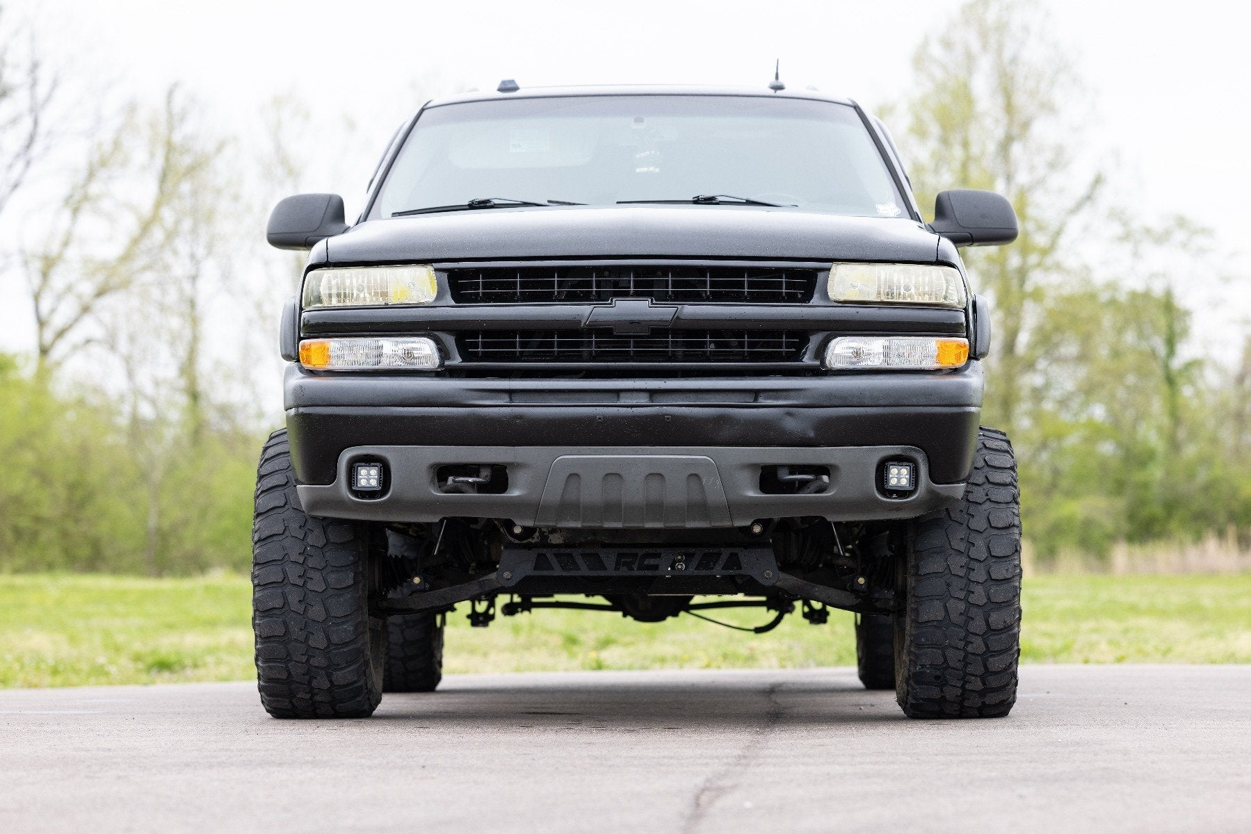 Rough Country 6 Inch Lift Kit V2 NTD Chevy/GMC Tahoe/Yukon (00-06) 28070