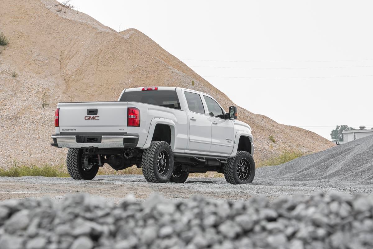 Rough Country 5 Inch Lift Kit NTD M1 Chevy/GMC 2500HD/3500HD 11-19 26040