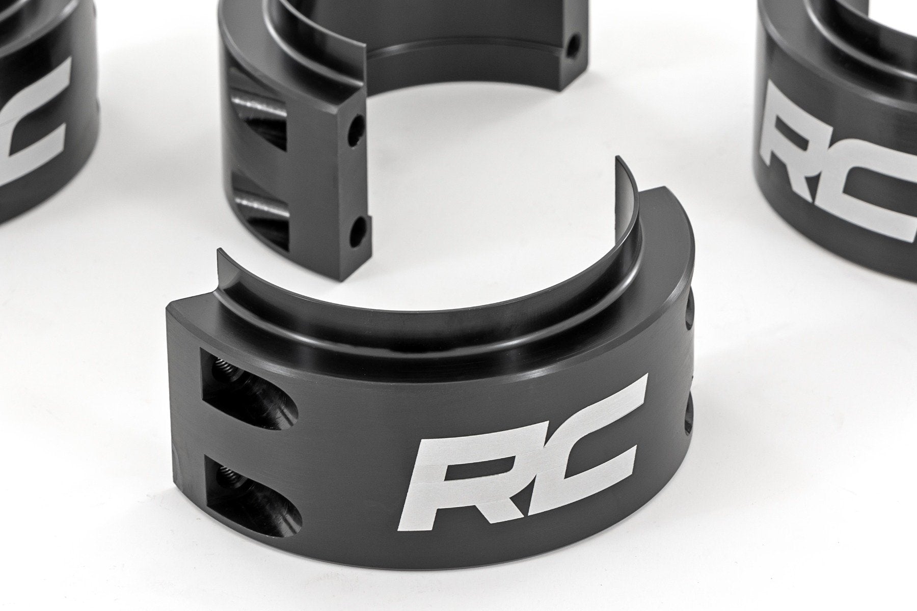 Rough Country 2.5" Lift Kit Ford F-150 Raptor 4WD 21-24 51142