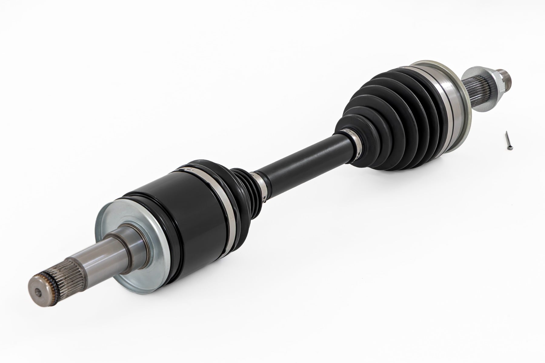 Rough Country Heavy-Duty Replacement CV Axles Pair for Toyota Tundra 4WD 22-26 88007