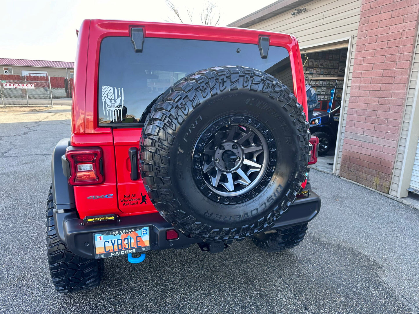 Jeep JL 4XE - Spare Tire Brake Light