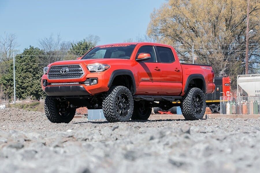 Rough Country 6" Suspension Lift Kit w/ Shocks for Toyota Tacoma 16-23 4WD -7