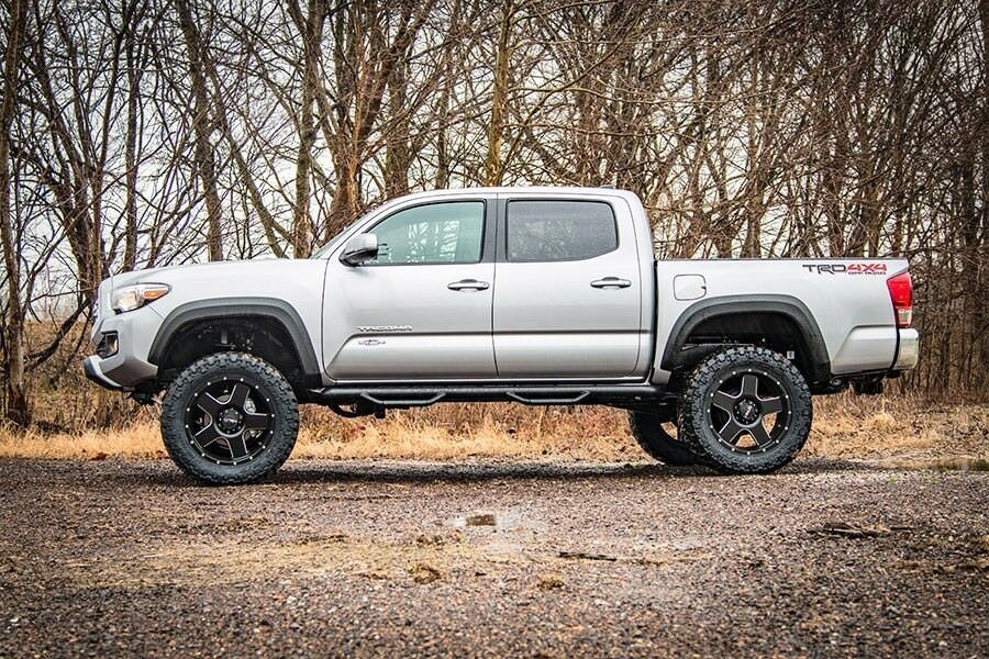 Rough Country 4" Suspension Lift Kit w/ Shocks for Toyota Tacoma 16-20 4WD -3