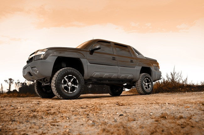 Rough Country 6" Lift Kit NTD Chevy Avalanche 1500 02-06/Suburban 1500 00-06 27920