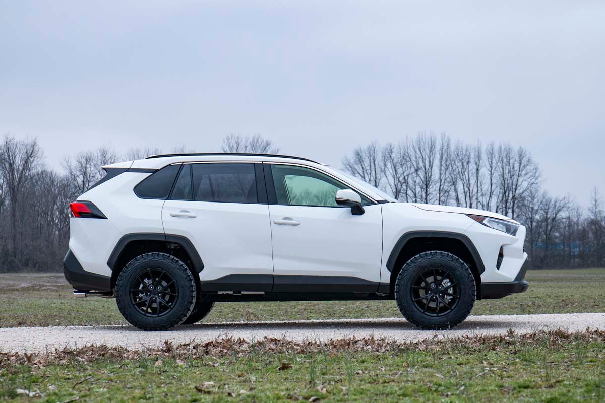 Rough Country 2.5in Suspension Lift Kit fits Toyota 19-20 RAV4 73100