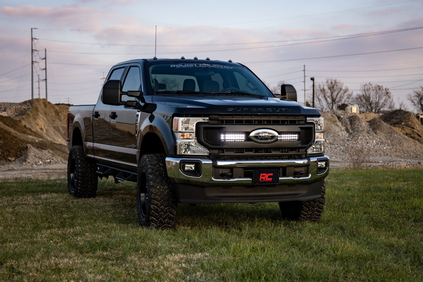 Rough Country LED Light Grille Mount 10" Black Ford Super Duty (20-21) 70898